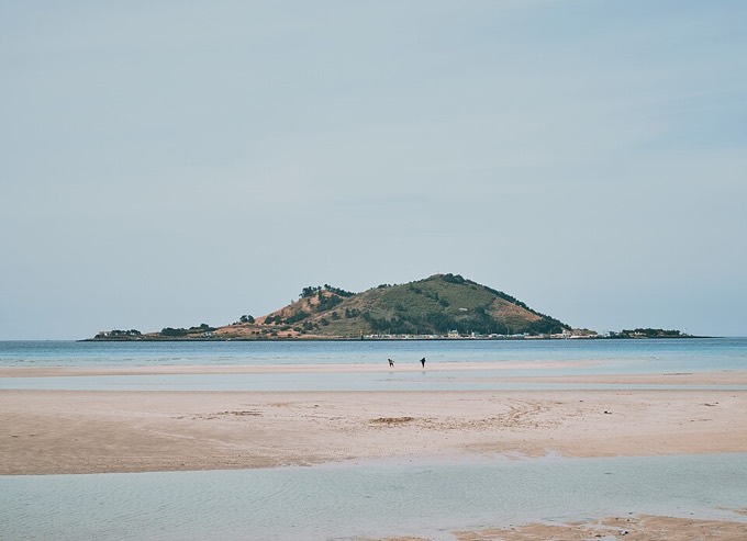 Geumneung Beach
